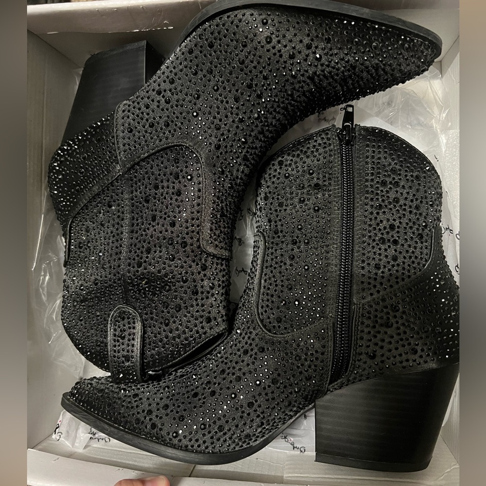 Rhinestone cowboy boots